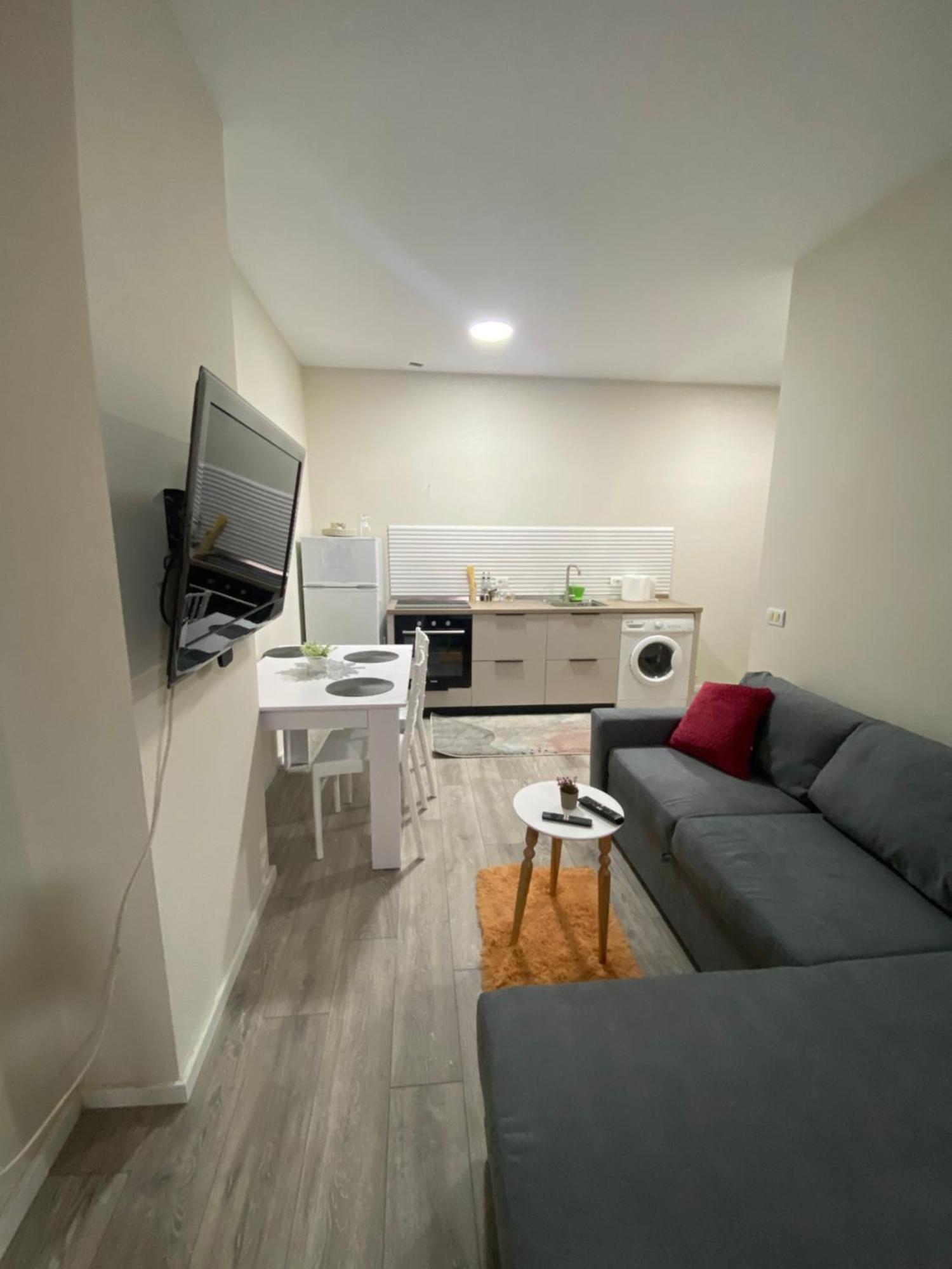 Chlo Apartment 5 Tirane Exterior foto